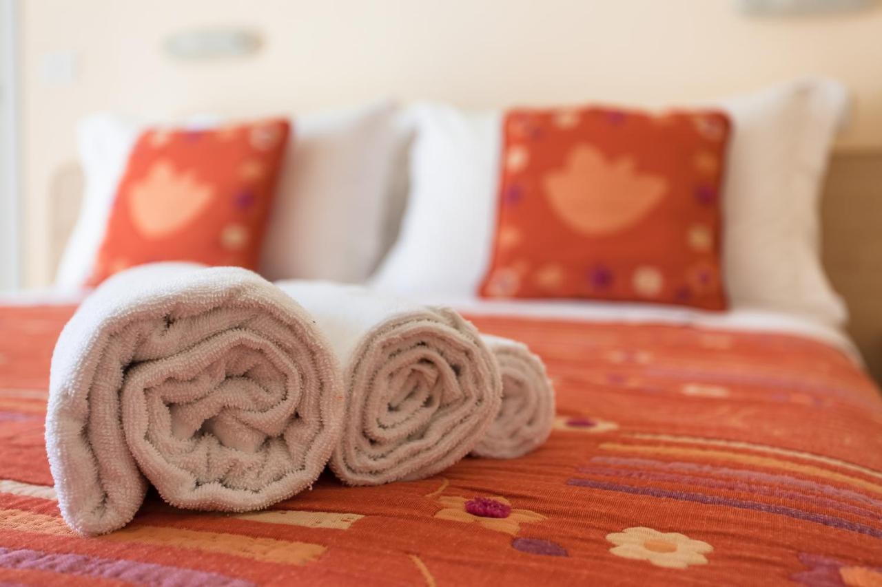 צ'סנטיקו Hotel Giove Dipendenza Hotel Fiamma מראה חיצוני תמונה