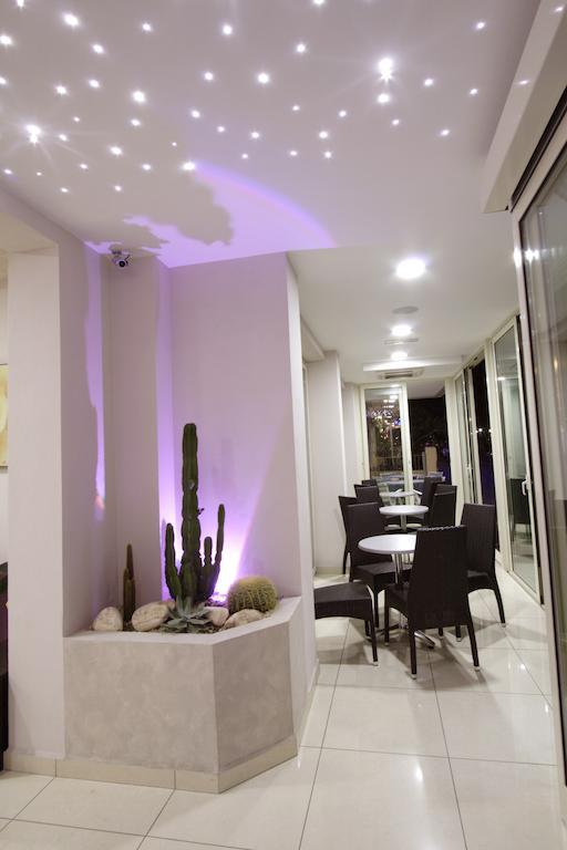 צ'סנטיקו Hotel Giove Dipendenza Hotel Fiamma מראה חיצוני תמונה