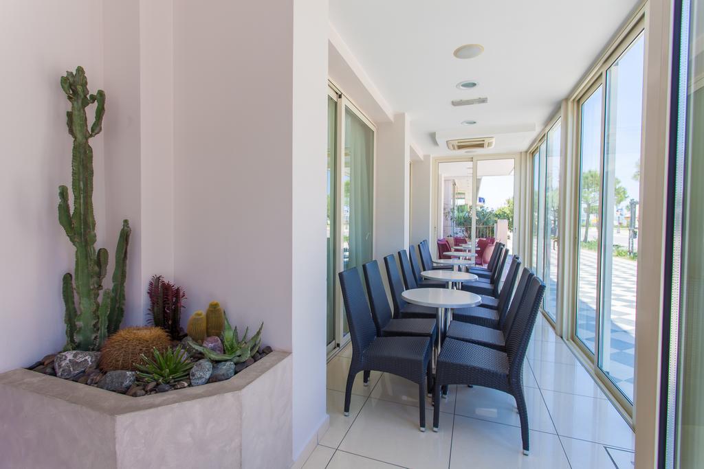 צ'סנטיקו Hotel Giove Dipendenza Hotel Fiamma מראה חיצוני תמונה